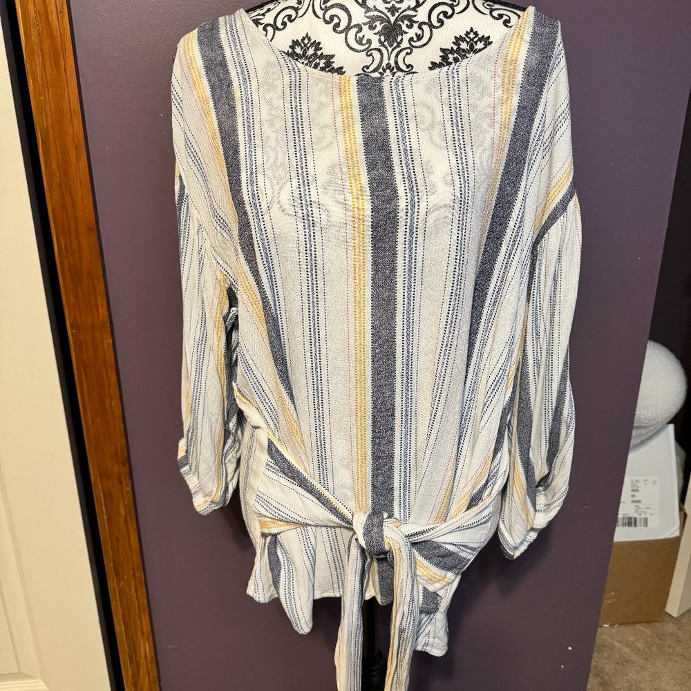 a.n.a. | Striped Tie Front 3/4 Sleeve Blouse  Sz XL